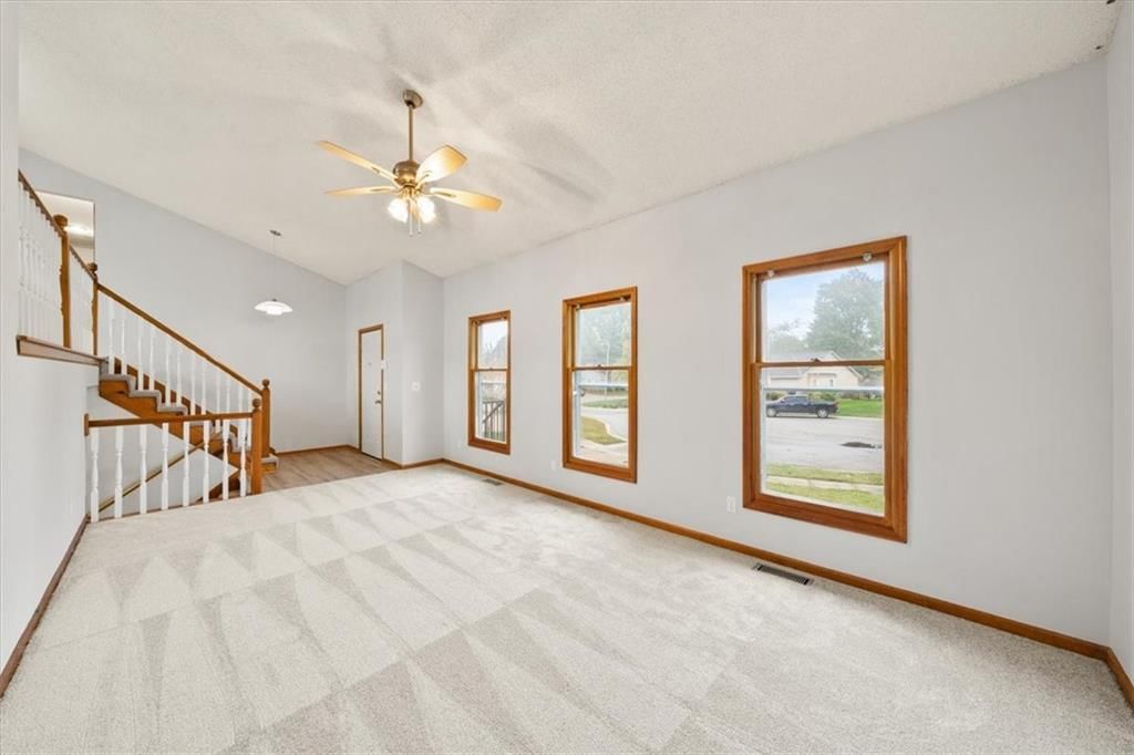 1428 N Hunter Drive — photo 4