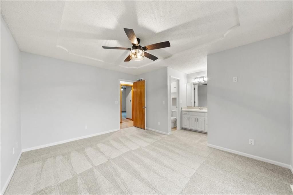 1428 N Hunter Drive — photo 14