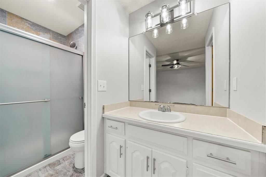 1428 N Hunter Drive — photo 15