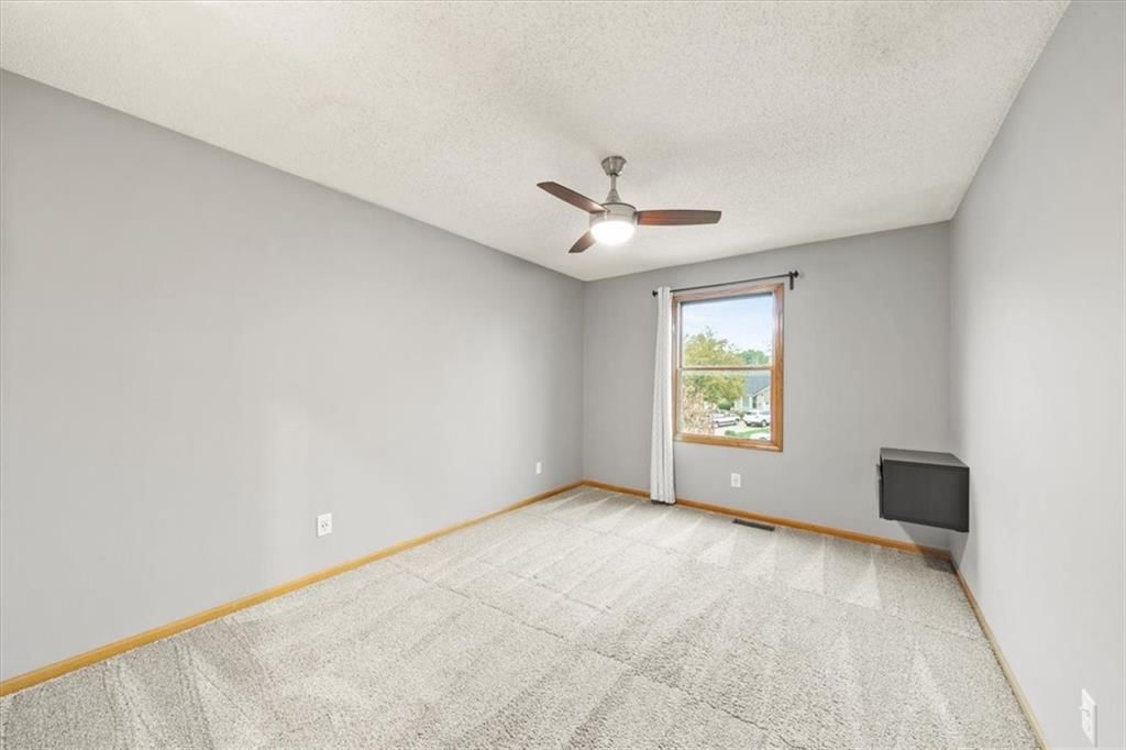 1428 N Hunter Drive — photo 18