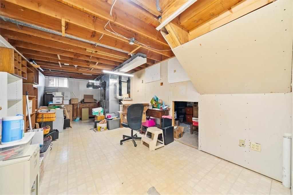 1428 N Hunter Drive — photo 24