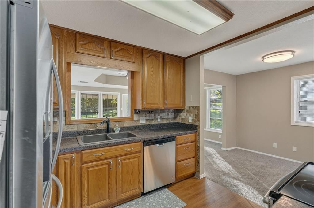 4905 N Smalley Avenue — photo 18