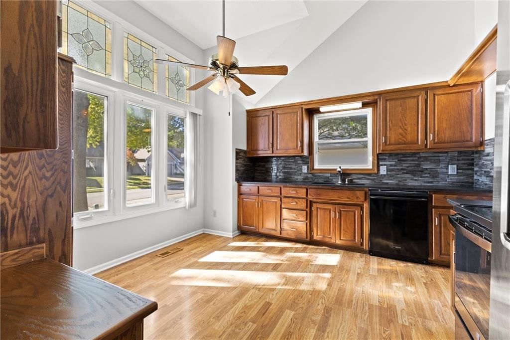 12516 E 86 Terrace — photo 12