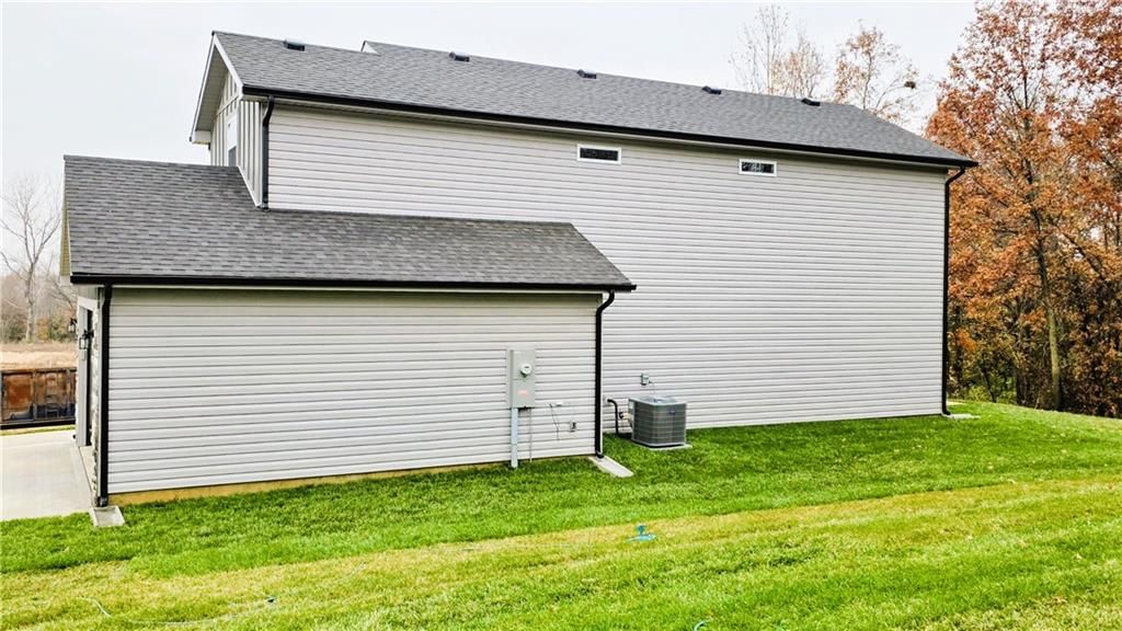 707 Mahogany Court — photo 24