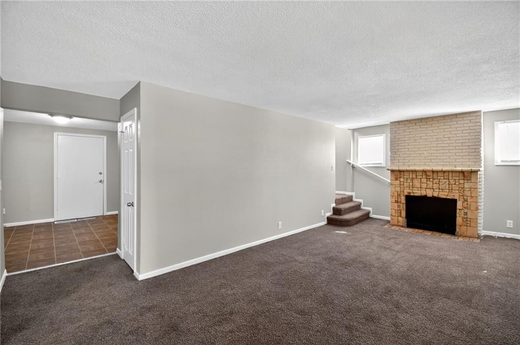 3906 Windsor Avenue — photo 8