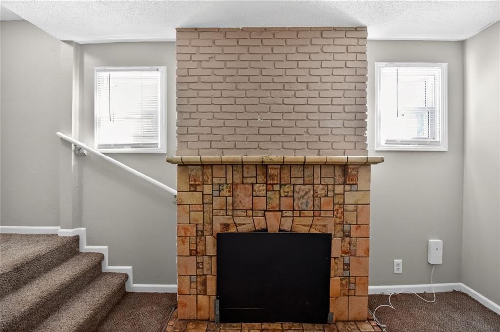 3906 Windsor Avenue — photo 9