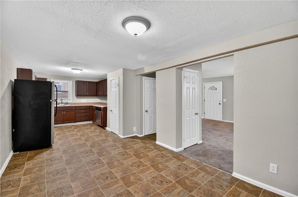 3906 Windsor Avenue — photo 15