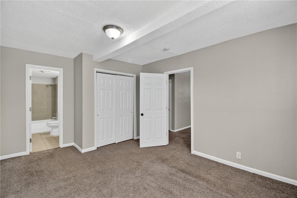 3906 Windsor Avenue — photo 18