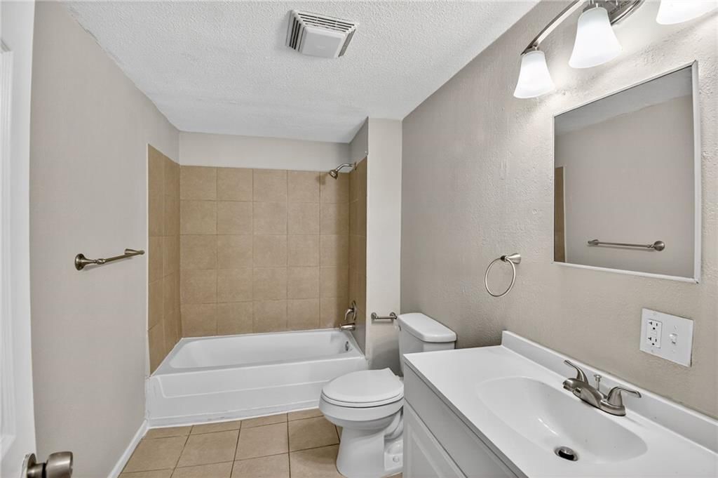 3906 Windsor Avenue — photo 21