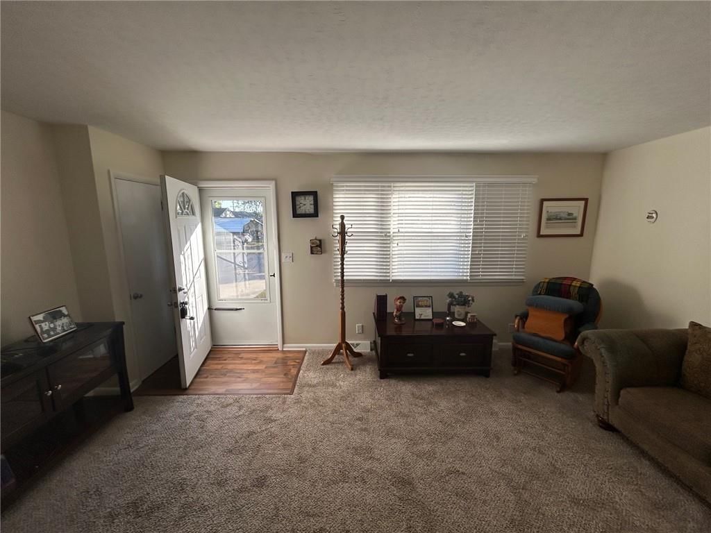 1833 N Cedar Street — photo 8