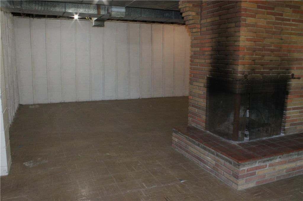 1020 Francis Street — photo 50