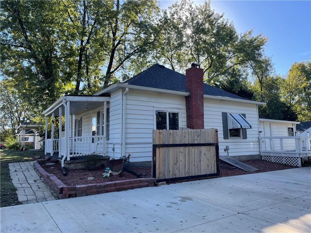 306 E Kay Street — photo 2