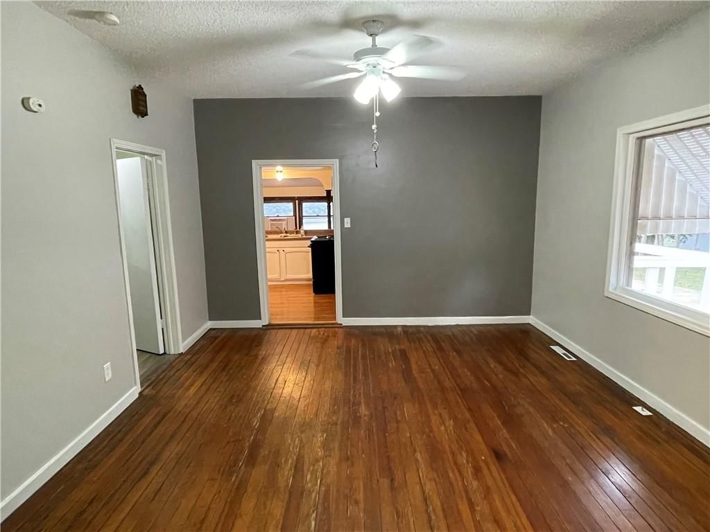306 E Kay Street — photo 10