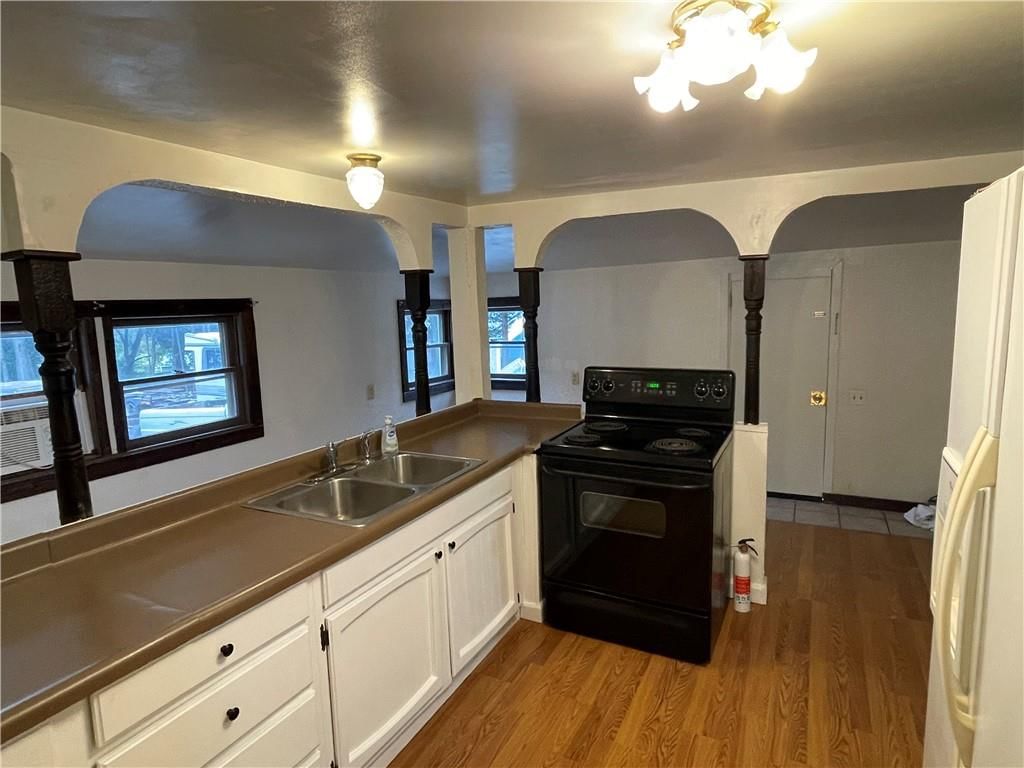 306 E Kay Street — photo 12