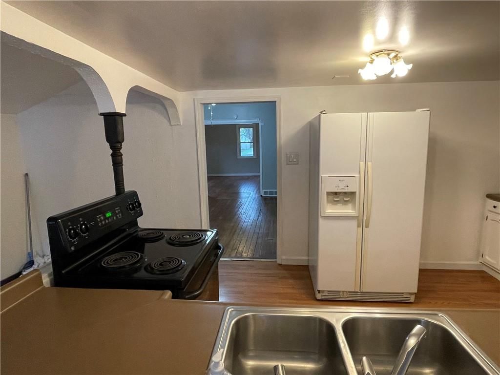 306 E Kay Street — photo 13