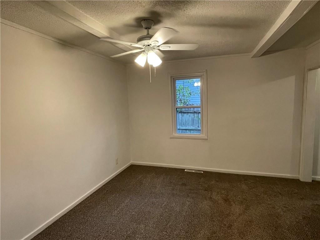 306 E Kay Street — photo 18