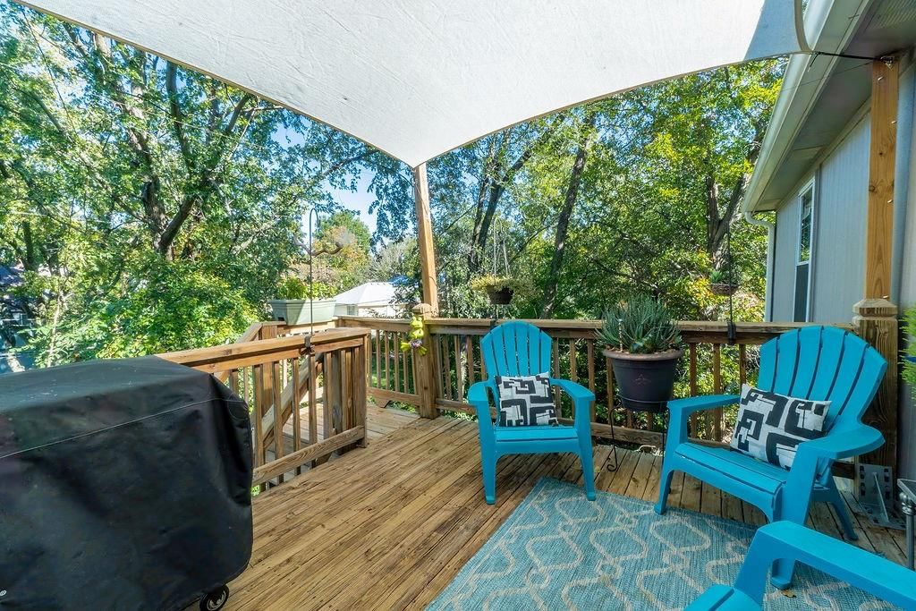 1408 NE 80th Place — photo 32