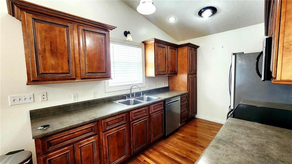 110 S Williams Street — photo 9