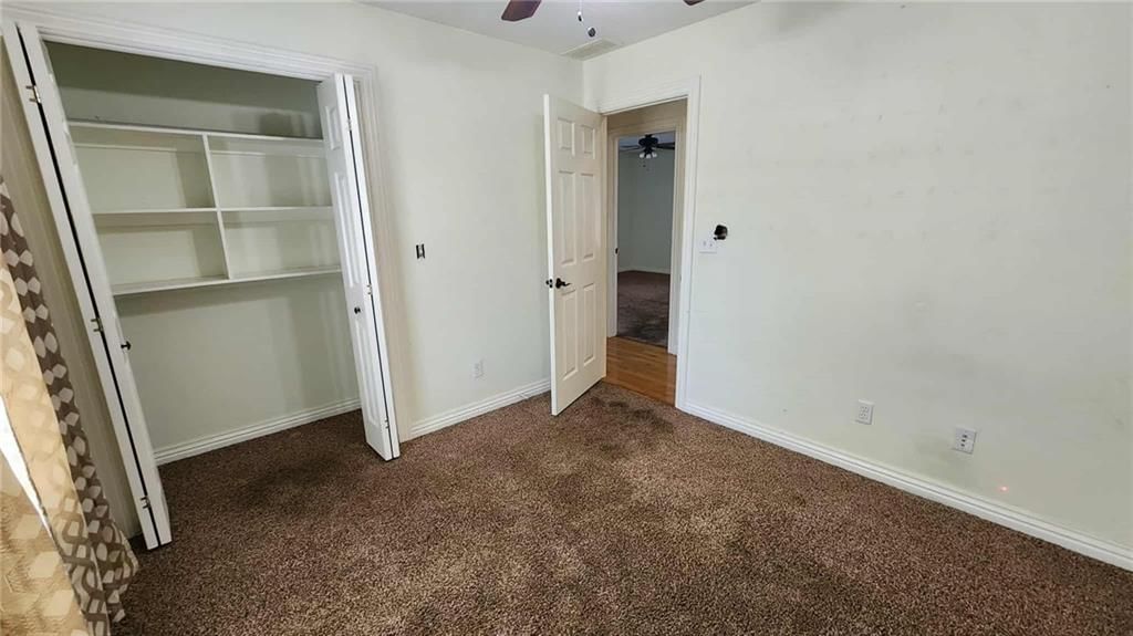110 S Williams Street — photo 16