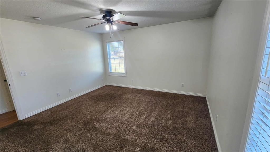 110 S Williams Street — photo 27