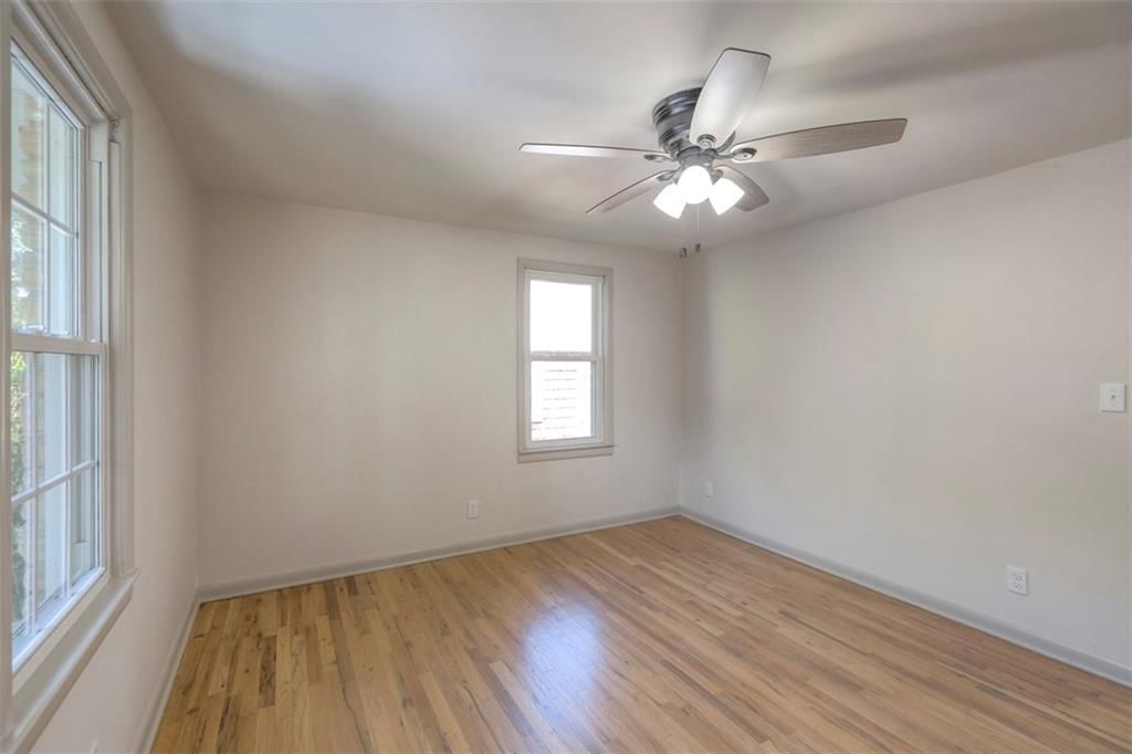 909 S Appleton Avenue — photo 18