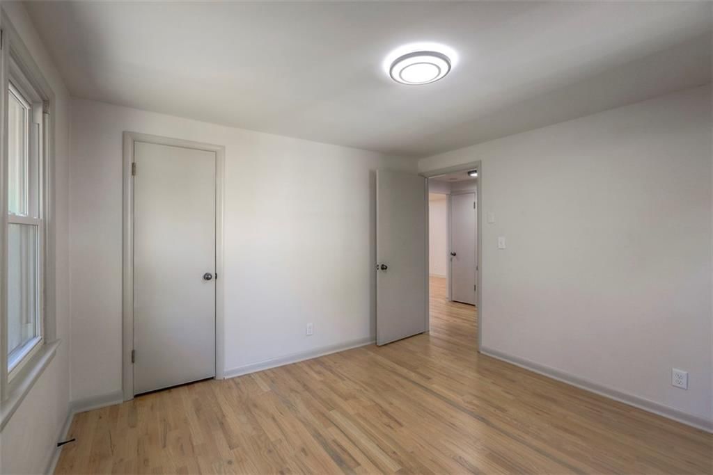 909 S Appleton Avenue — photo 26