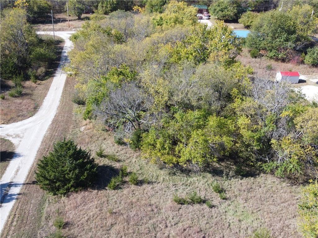 41 & 45 Illinois Drive — photo 3