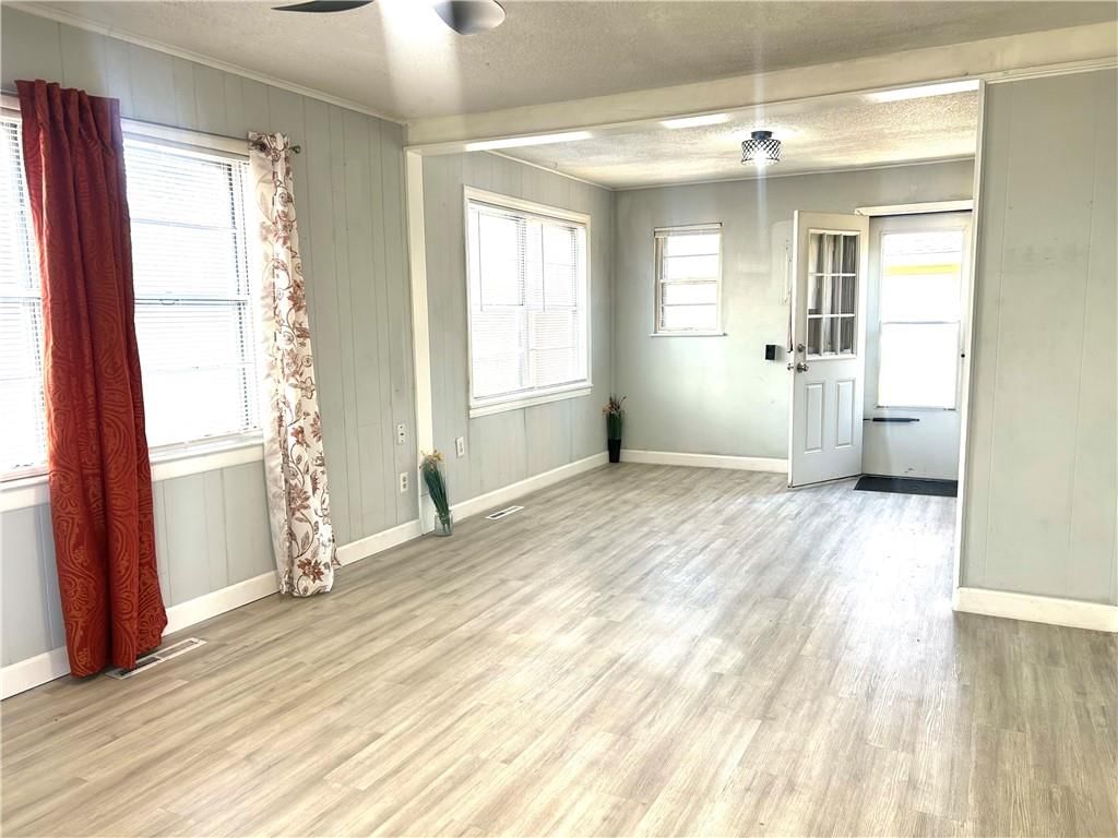 2617 S 49th Street — photo 12