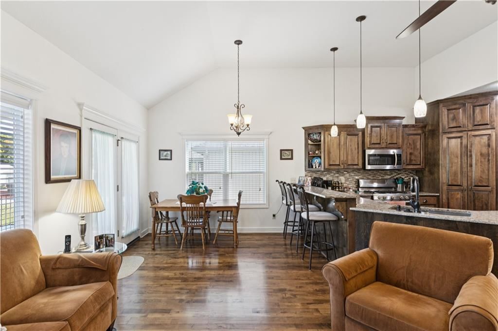 610 E Porter Ridge Court — photo 10