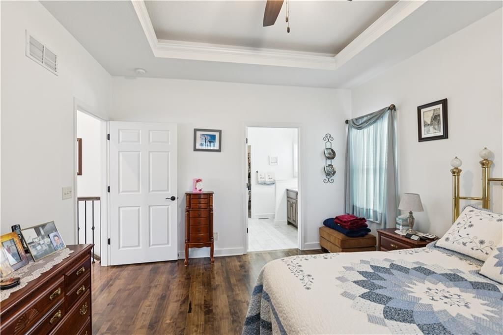 610 E Porter Ridge Court — photo 17