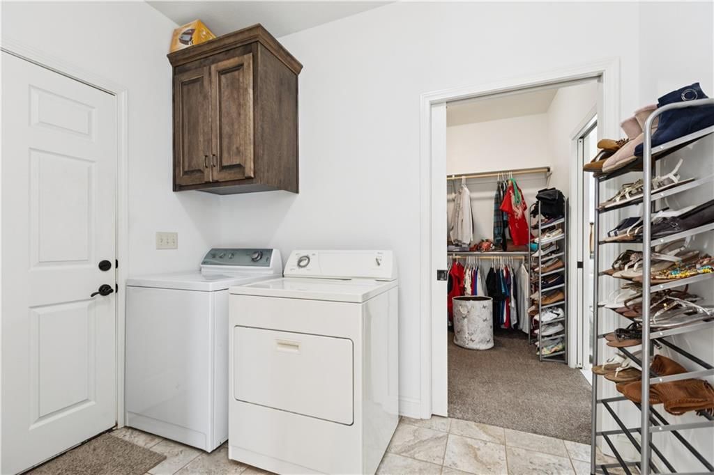 610 E Porter Ridge Court — photo 22