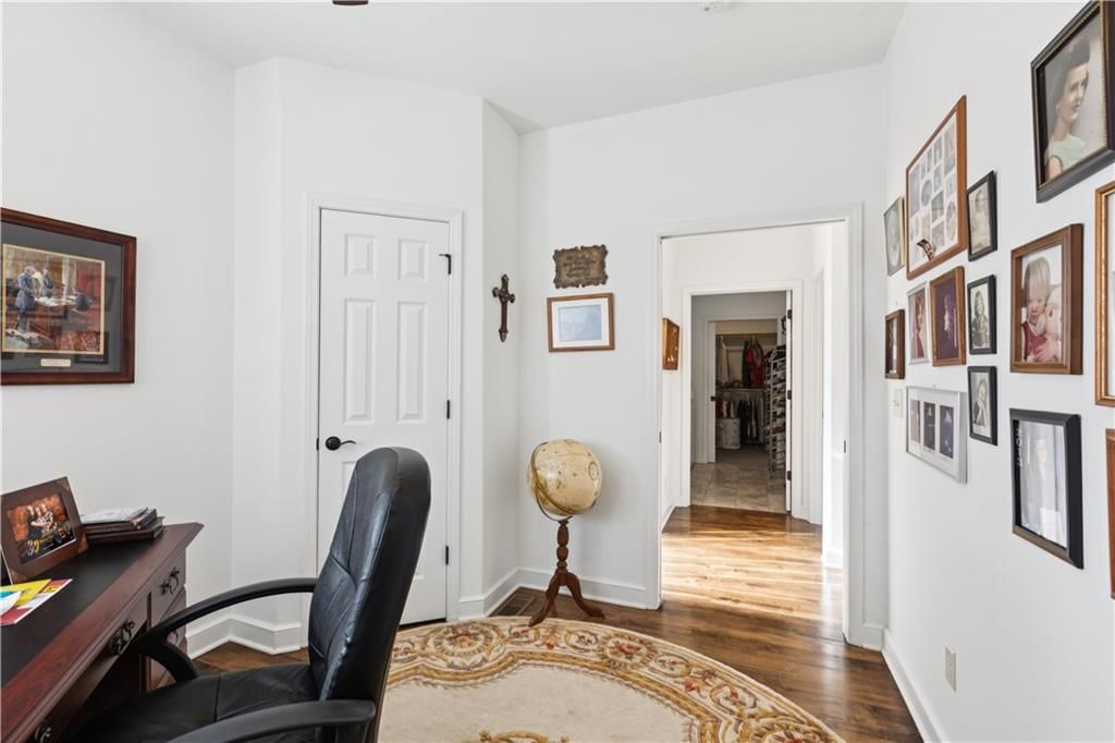 610 E Porter Ridge Court — photo 25