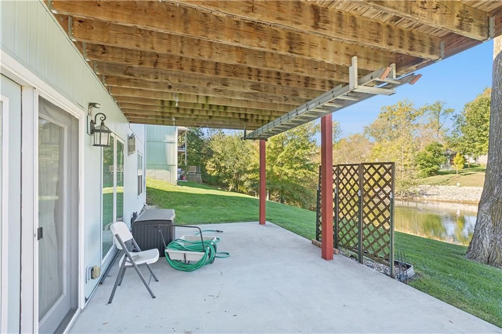 610 E Porter Ridge Court — photo 39