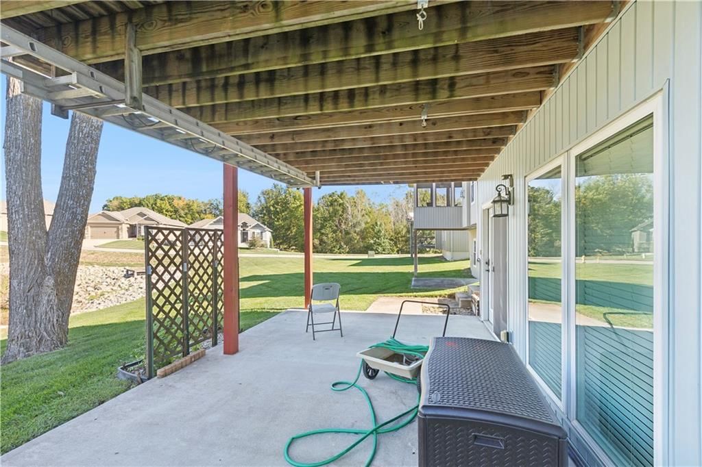 610 E Porter Ridge Court — photo 40