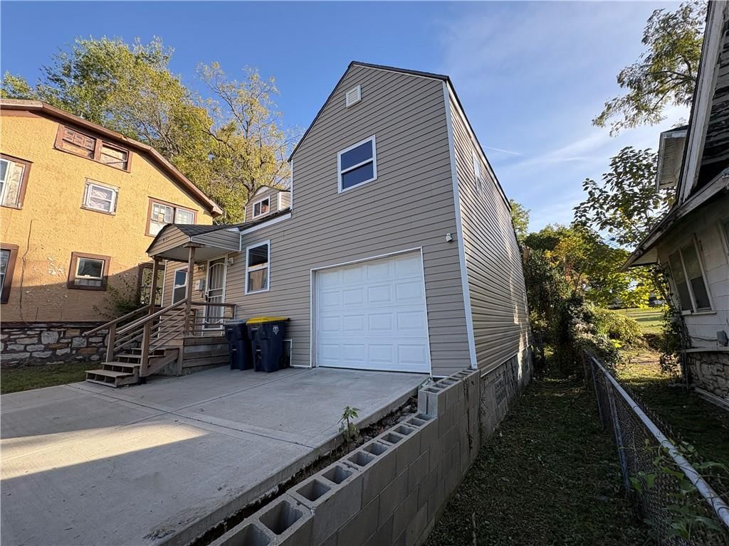 4015 E Linwood Boulevard — photo 3