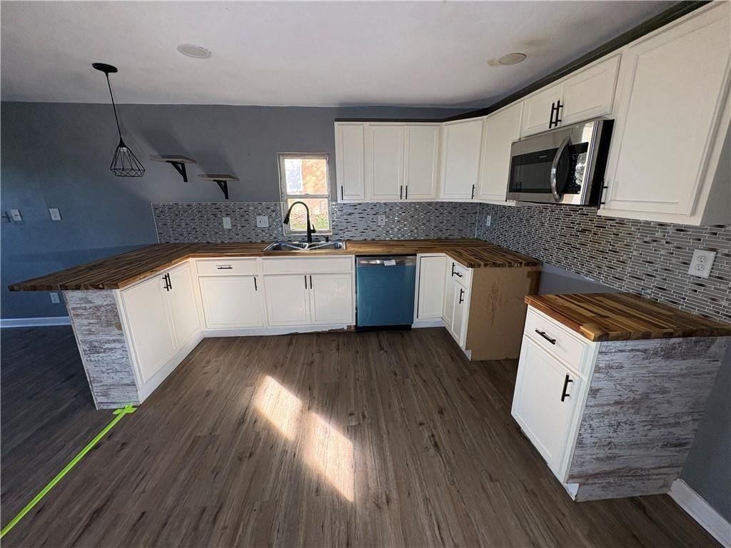 4015 E Linwood Boulevard — photo 8
