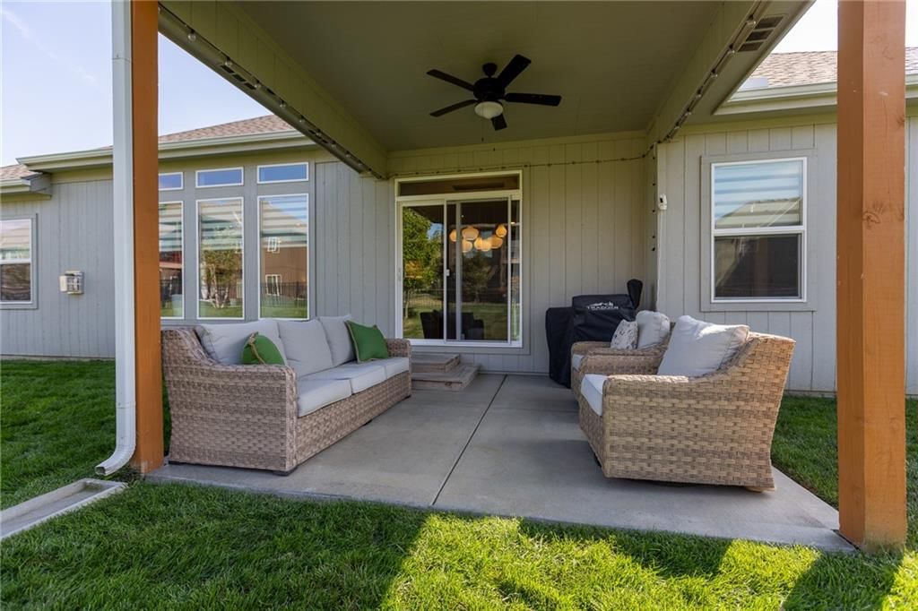 8138 NW 89th Street — photo 39