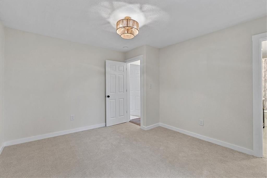 13 Oak Crest Drive — photo 16
