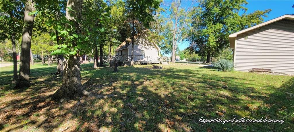 18594 Mimosa Circle — photo 21