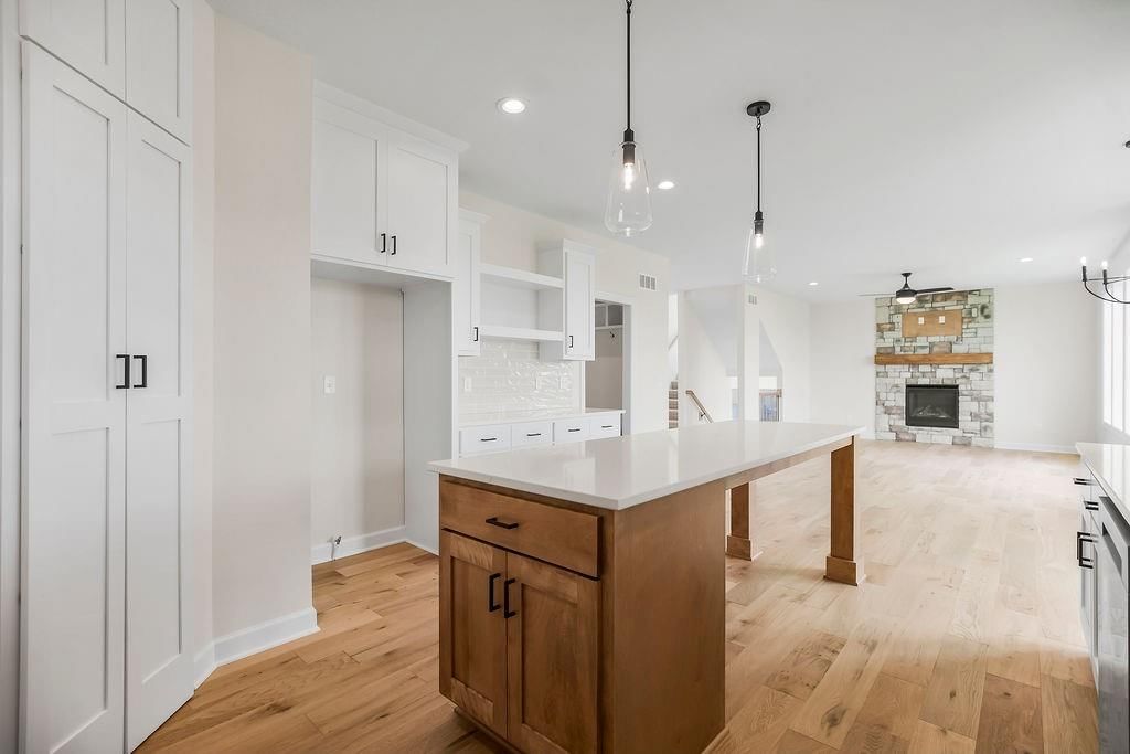 16563 W 166th Court — photo 12