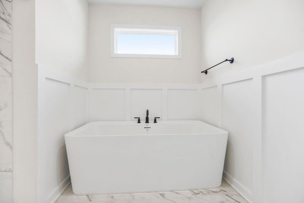 16563 W 166th Court — photo 24