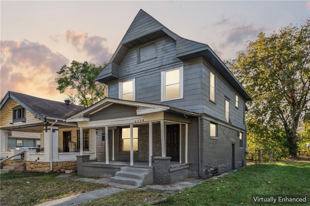2734 Park Avenue — photo 4