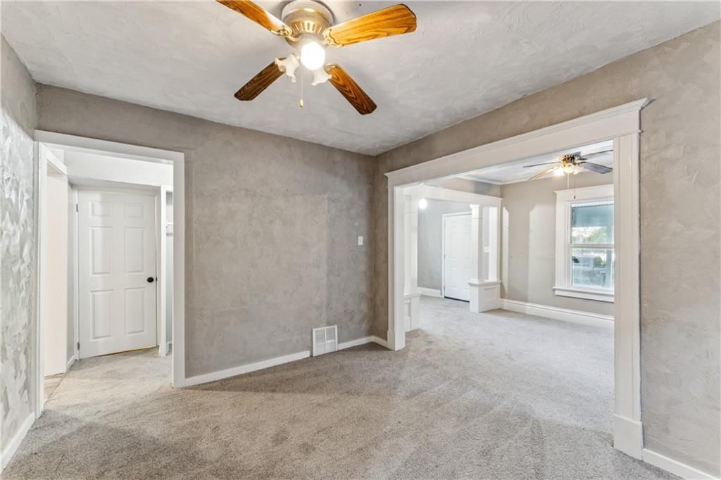 2734 Park Avenue — photo 12