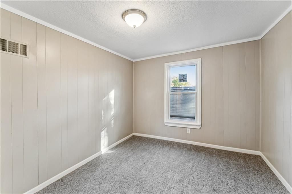 2734 Park Avenue — photo 21