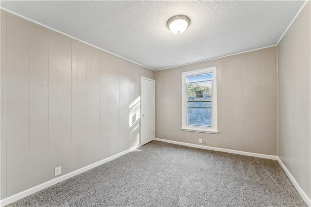 2734 Park Avenue — photo 27