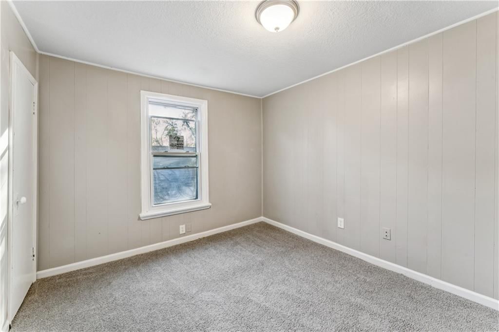 2734 Park Avenue — photo 28