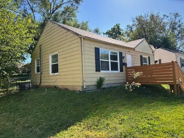 2913 S 52nd Street — photo 19