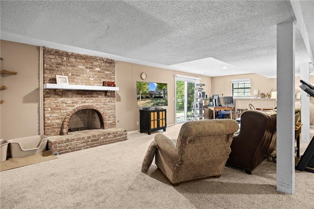 8919 Greenway Lane — photo 26