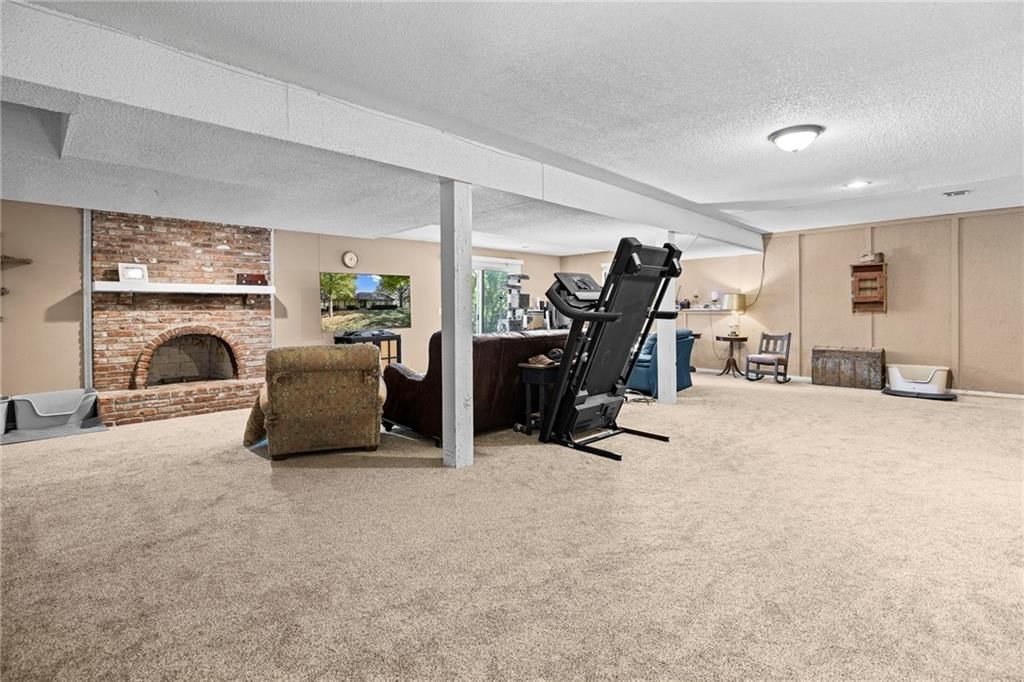 8919 Greenway Lane — photo 27