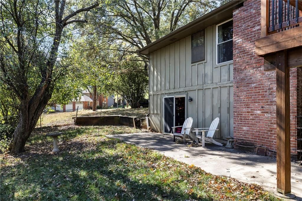8919 Greenway Lane — photo 33
